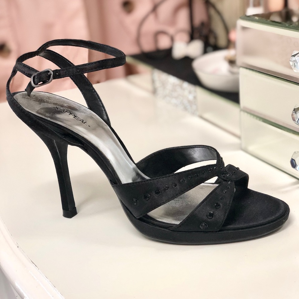 Gorgeous Black Silk Beaded Heels